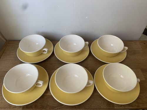 Tasses sous - 6,