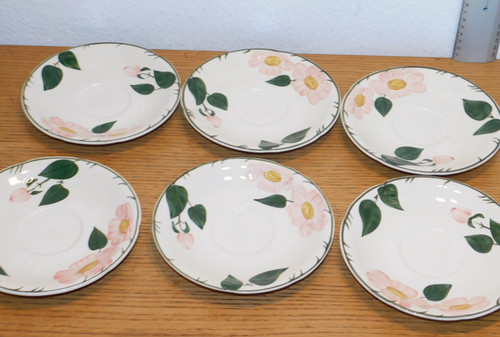 Lot assiette service sous - lot,